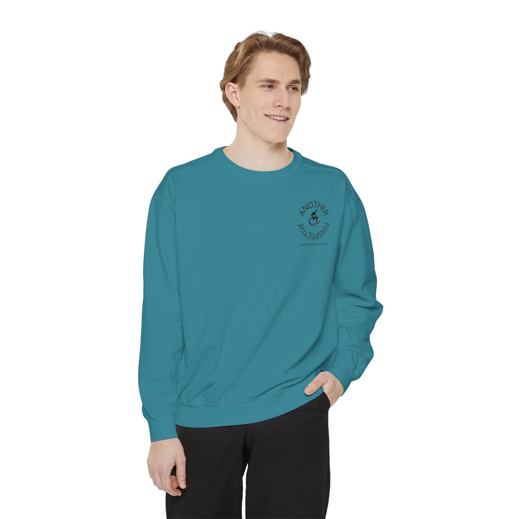Inspirational Unisex Sweatshirt - Motivational Sports Wheelchair course Design | Perfect for Coaches, Athletes, Gifts, Casual Wear, and Events