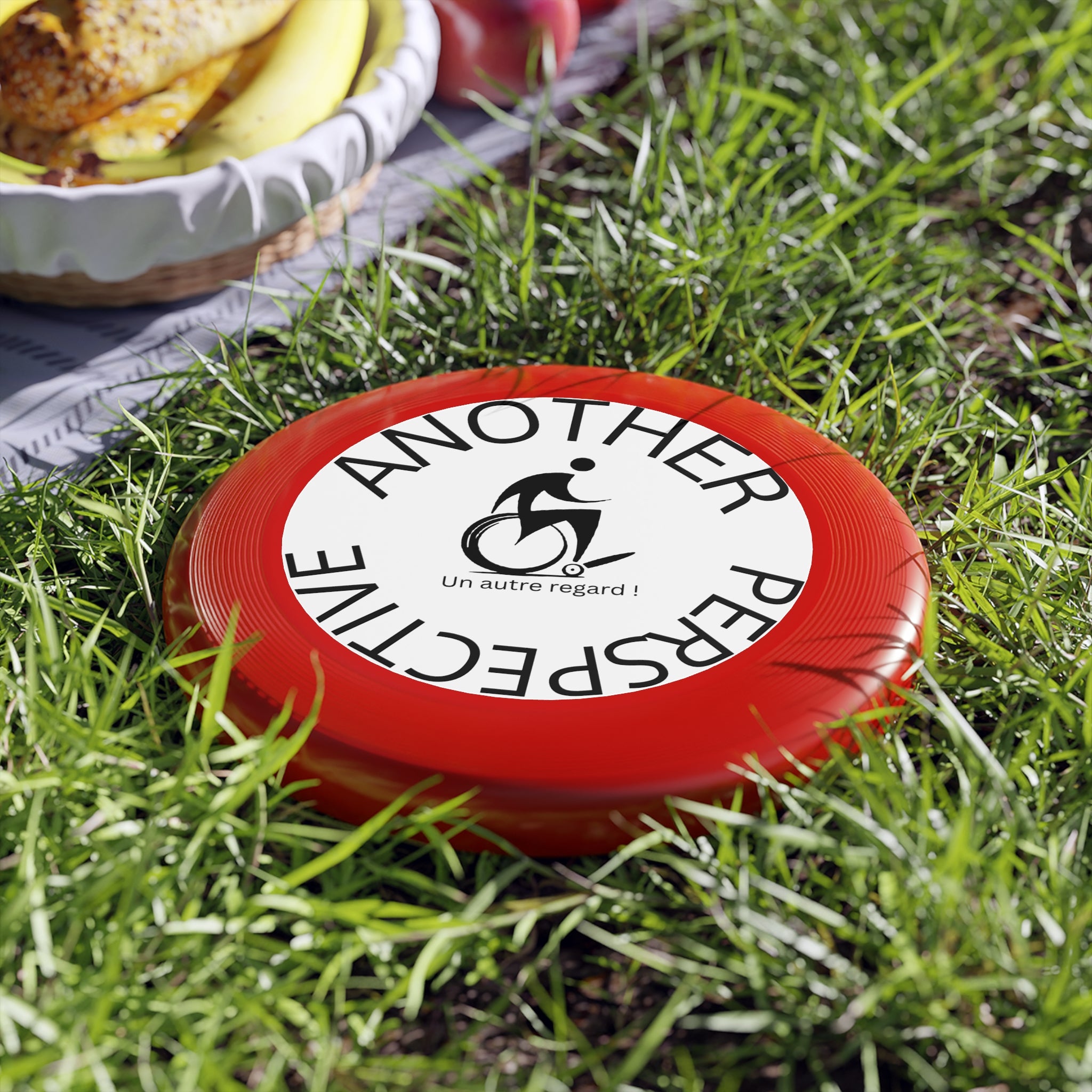 Fun Perspective Frisbee for Outdoor Play, Ideal for Gifts, Family Gatherings, BBQs, and Summer Parties